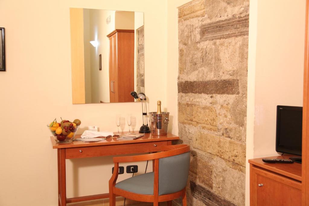 Double Room,574361448:JPEG